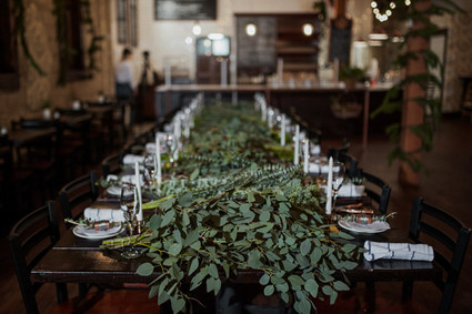 DIY holiday wreath party idea