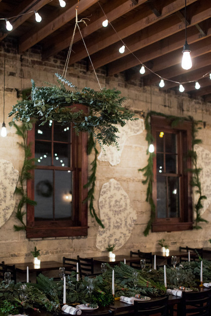 DIY holiday wreath party idea