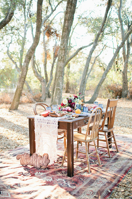 Bohemian friendsgiving inspiration