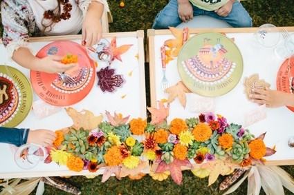 Kids thanksgiving table