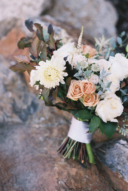 Winter bridal bouquet