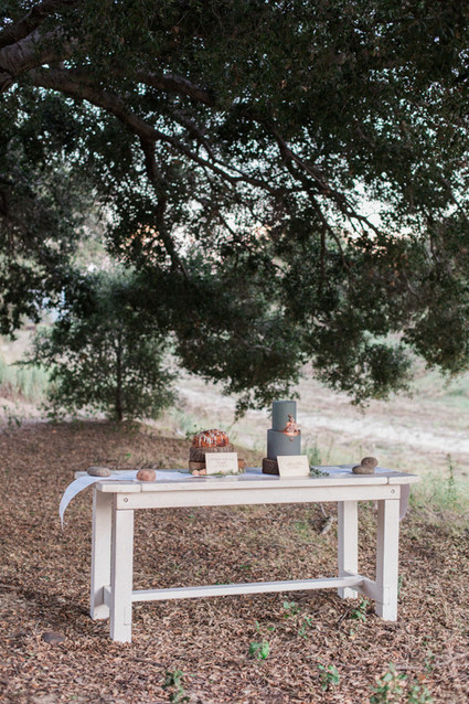 Earthy winter wedding inspiration