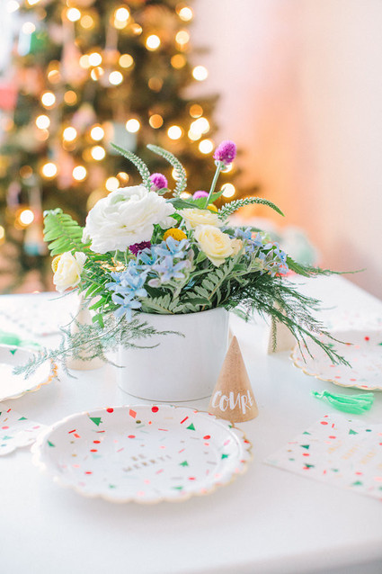 festive holiday paper plates