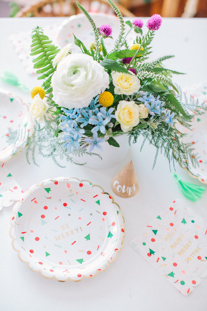 festive holiday paper plates