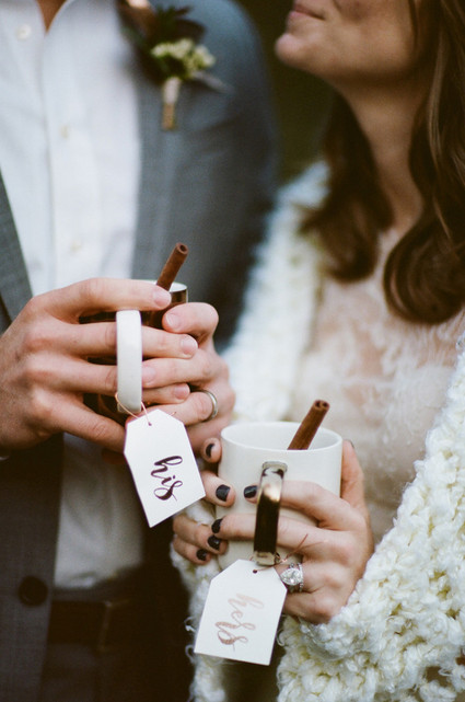 Cozy winter wedding inspiration Inspiration