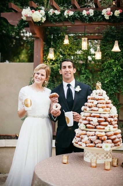 donut wedding cake