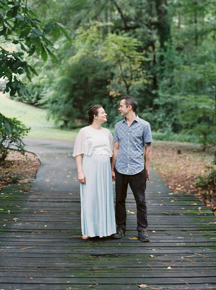 outdoor maternity photos