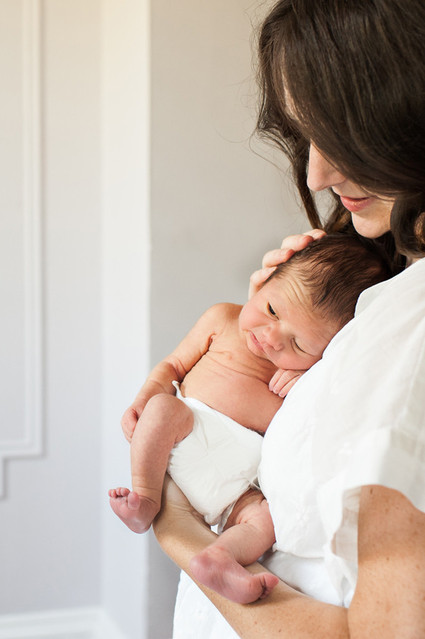 lifestyle newborn photos