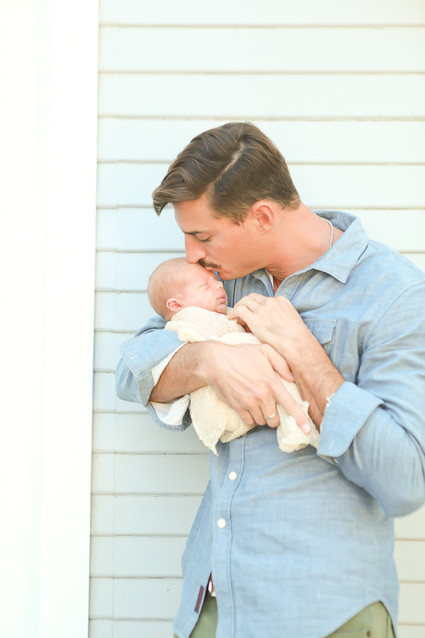 beachy newborn photos in Malibu