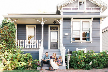 Lifestyle family photos at home