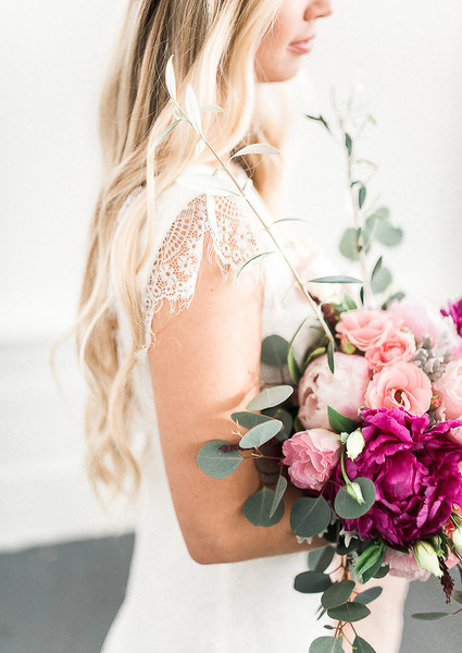 Lace wedding dress