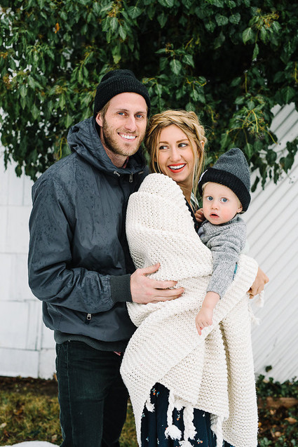 lifestyle family photos at home