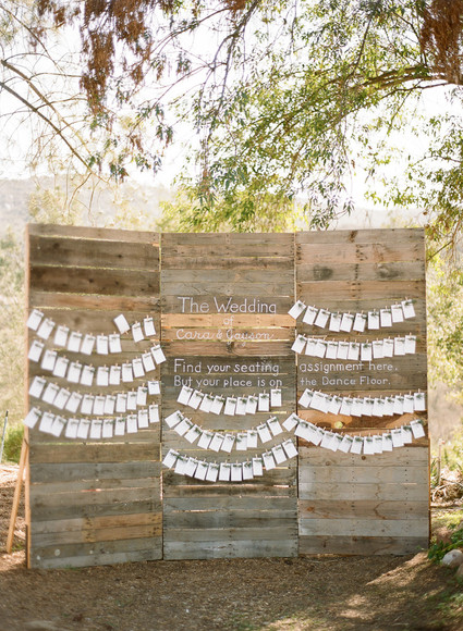 Rustic escort card display