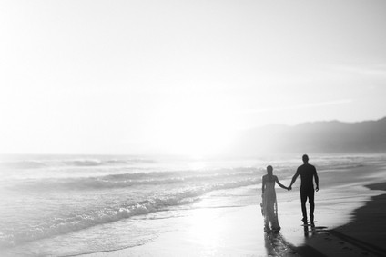 Beach anniversary shoot with kids by Max Wanger