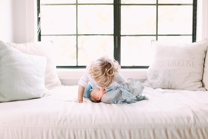 sibling newborn photos