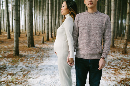winter forest maternity photos