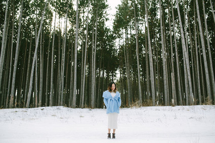 winter forest maternity photos