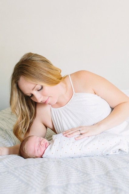 natural light newborn photos