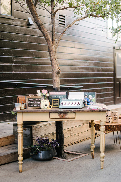 Guest book table