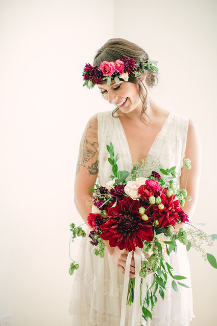 Fuchsia dahlia bouquet