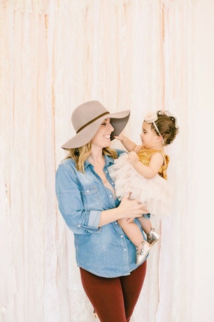pink and gold dessert table