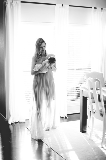 elegant newborn photos