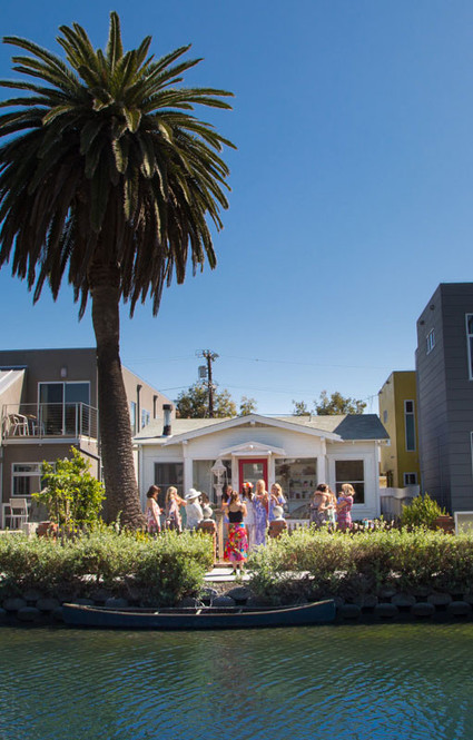 Show Me Your Mumu bridal shower