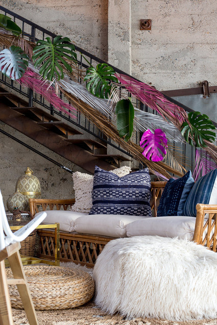 Mexica party decor