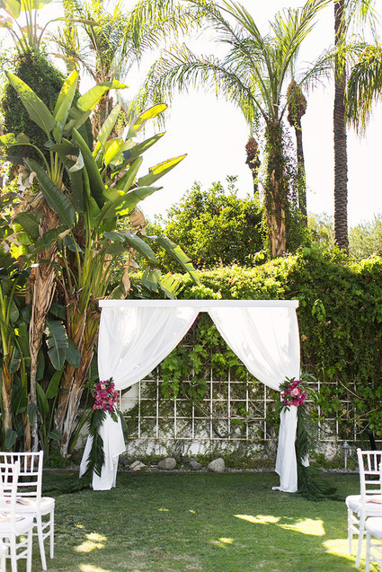 Tropical Palm Springs wedding
