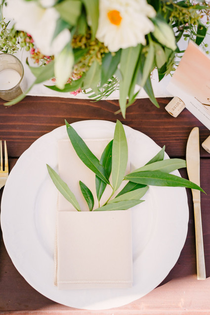 Rustic wedding decor