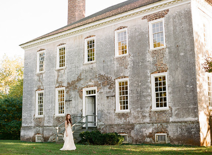 Romantic vintage wedding inspiration