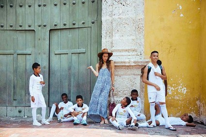 Show Me Your Mumu bachelorette party in Colombia Inspiration