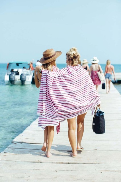 Show Me Your Mumu bachelorette party in Colombia