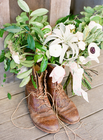 Rustic bridal bouquet