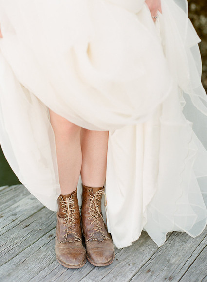 Brid in boots