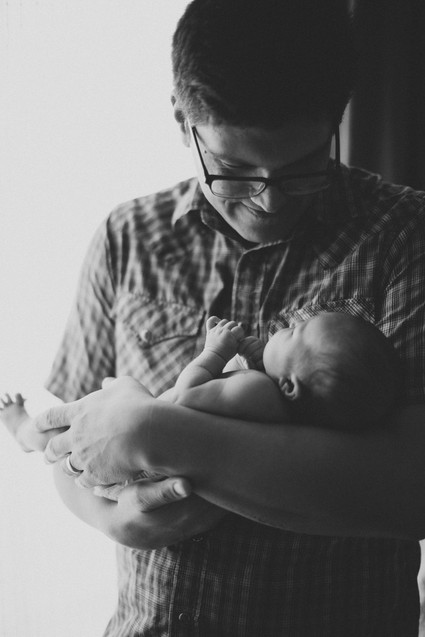 baby girl newborn photos