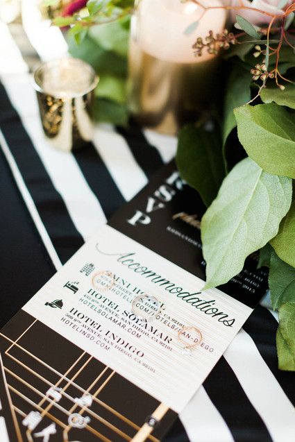 Modern ceremony decor