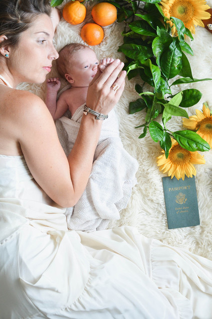Summery newborn photos Inspiration