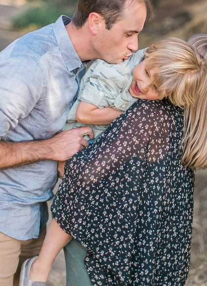 Sunset maternity + family session in Topanga