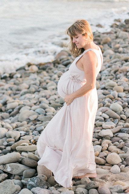 Sunset maternity + family session in Topanga