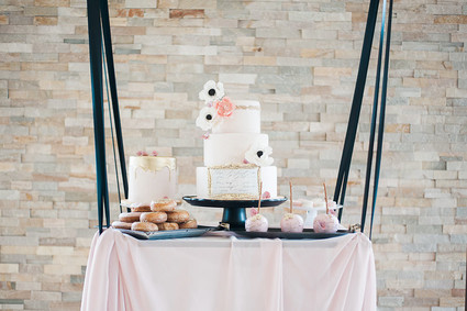 Romantic pink and black wedding decor