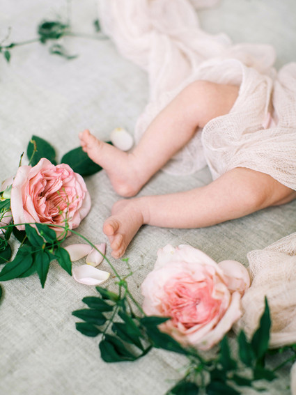 Floral newborn photos