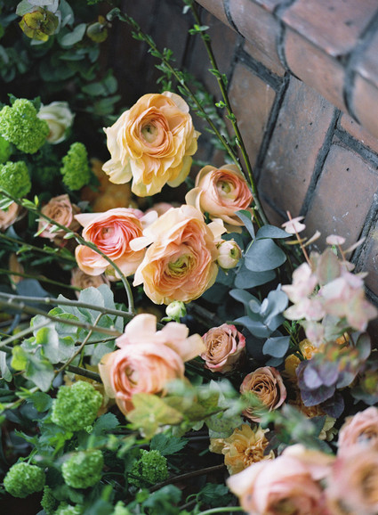 Spring wedding florals