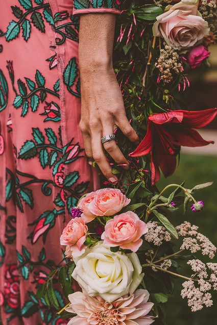 Floral pregnancy announcement