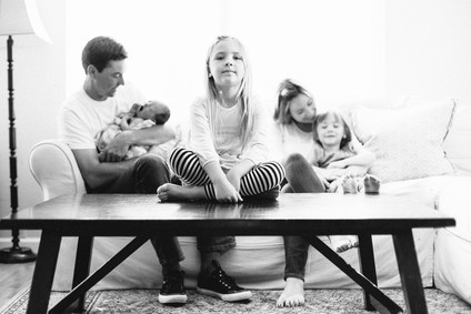 Natural light family newborn photos