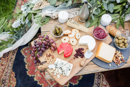 rustic summer picnic wedding ideas