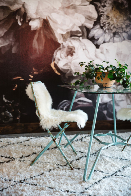 floral wallpaper dining room