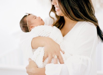 baby girl newborn photos