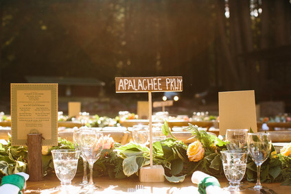 Rustic wedding decor
