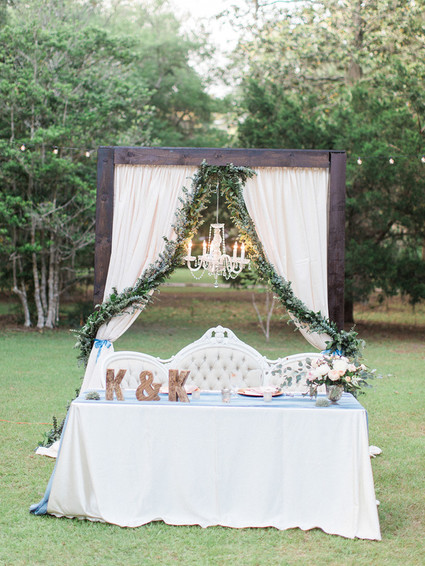 Sweetheart table